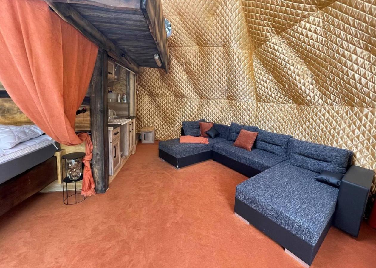 Holiday home Glamping Jedlova - Romantic And Family Getaway Horni Podluzi
