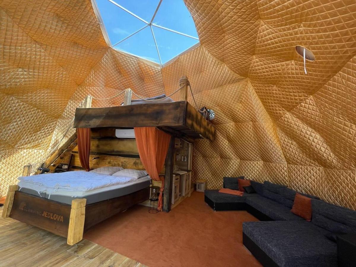 Prázdninový dům Glamping Jedlova - Romantic And Family Getaway Horni Podluzi